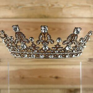 Noelle & Ava 2" Tall Tiara